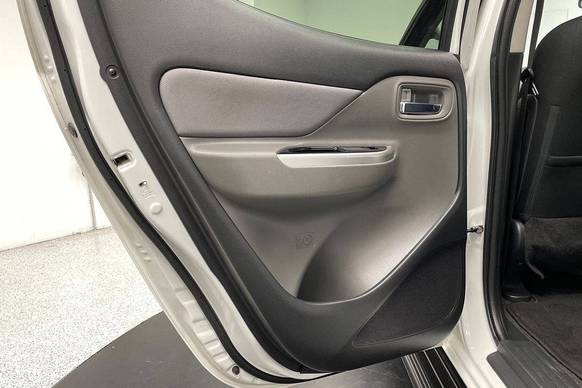 2018 Mitsubishi Triton Blackline MQ 4X4