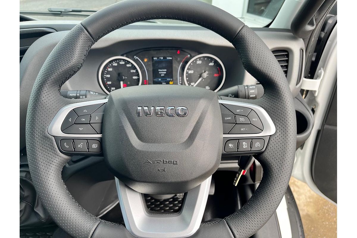2025 IVECO Daily 35S14V image 25