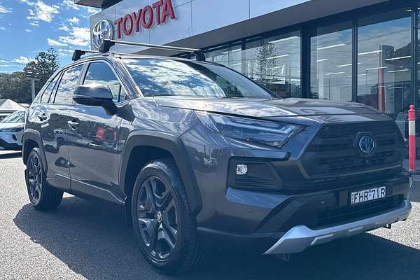 2022 Toyota RAV4 Edge AXAH54R
