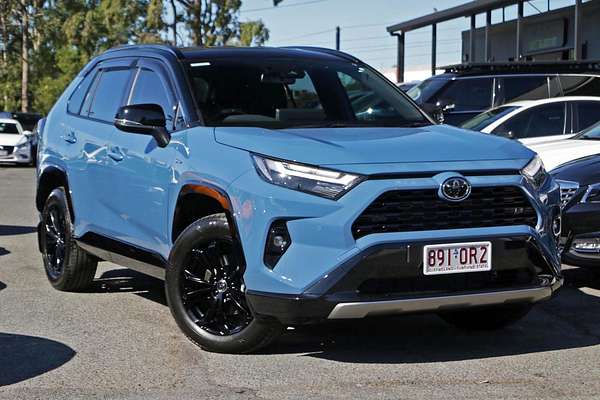 2025 Toyota RAV4 XSE AXAH52R