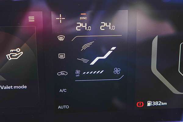2025 Kia K4 S CL4m thumb-14