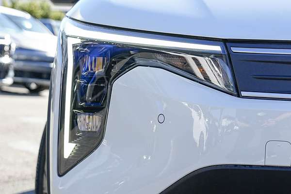2025 Kia K4 S CL4m thumb-1