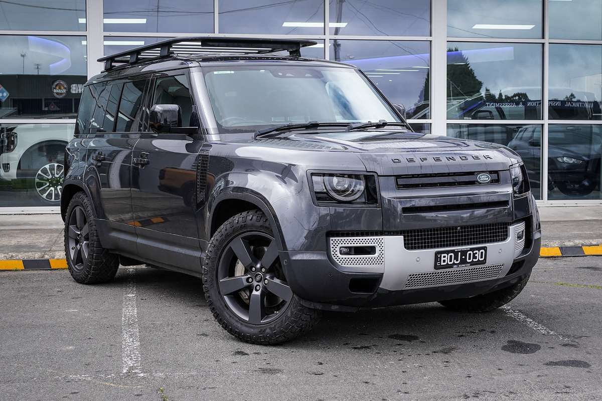 2021 Land Rover Defender 110 D300 SE L663