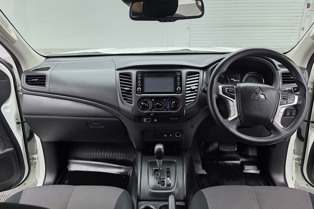 2022 Mitsubishi Triton GLX MR Rear Wheel Drive