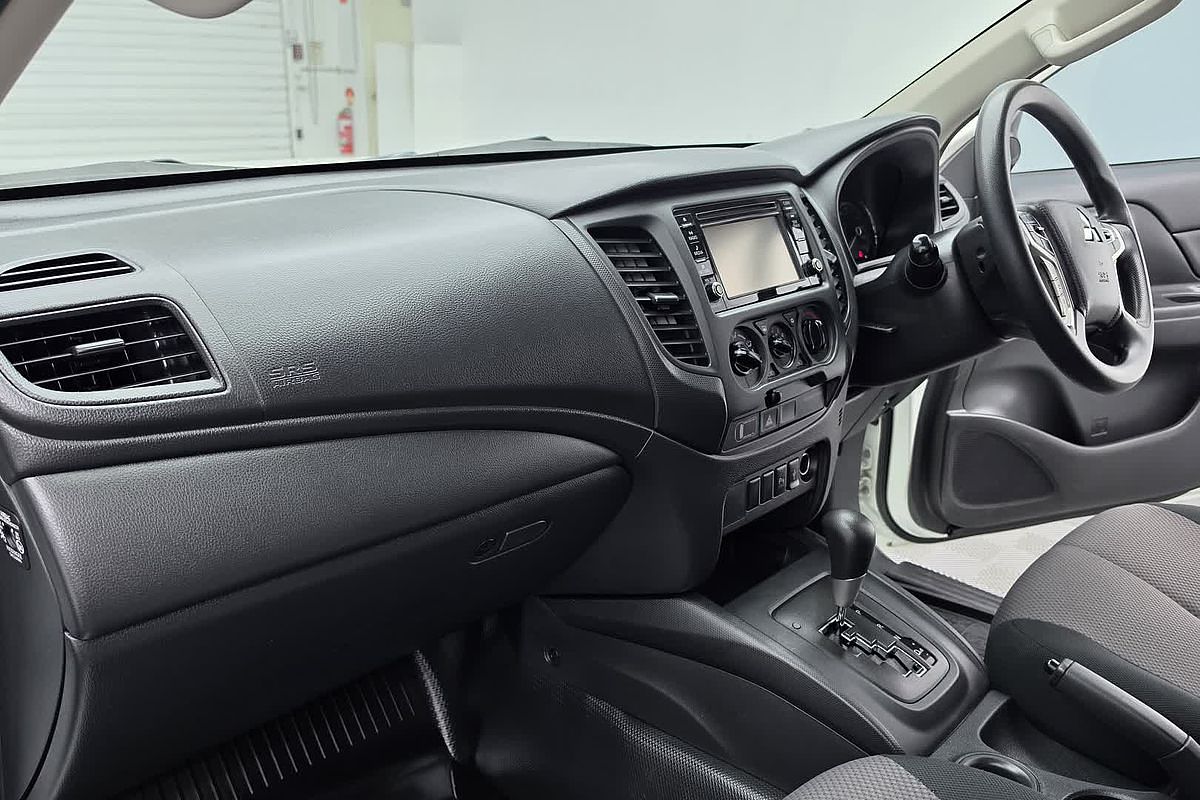 2022 Mitsubishi Triton GLX MR Rear Wheel Drive