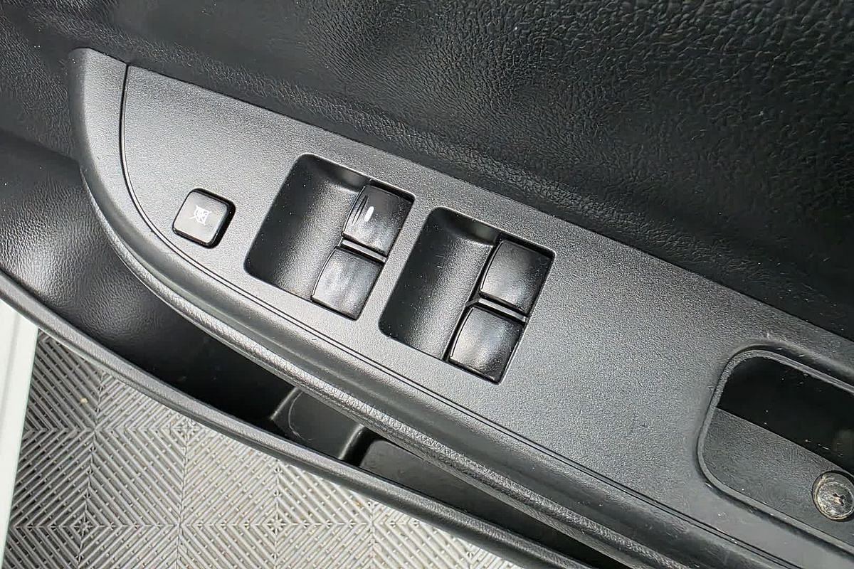 2022 Mitsubishi Triton GLX MR Rear Wheel Drive