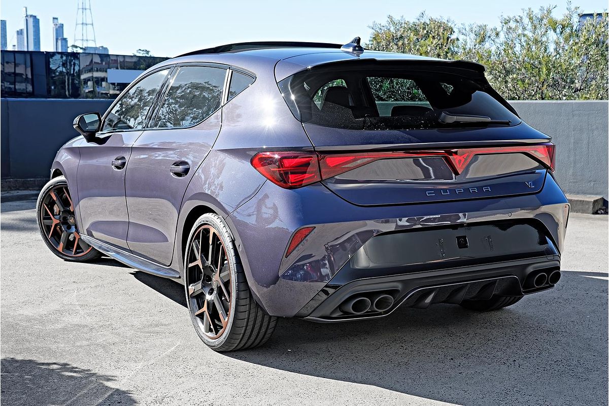 2025 CUPRA Leon VZx KL