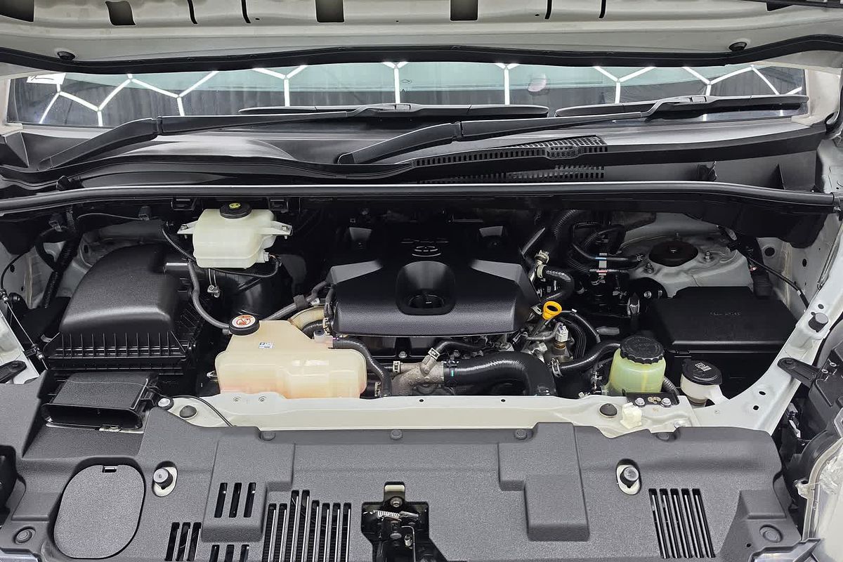 2021 Toyota Hiace GDH300R LWB
