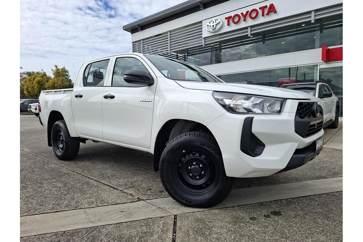 2024 Toyota Hilux Workmate GUN125R 4X4