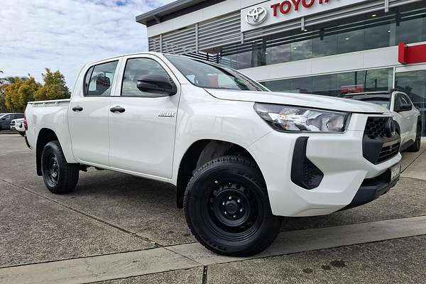 2024 Toyota Hilux Workmate GUN125R 4X4