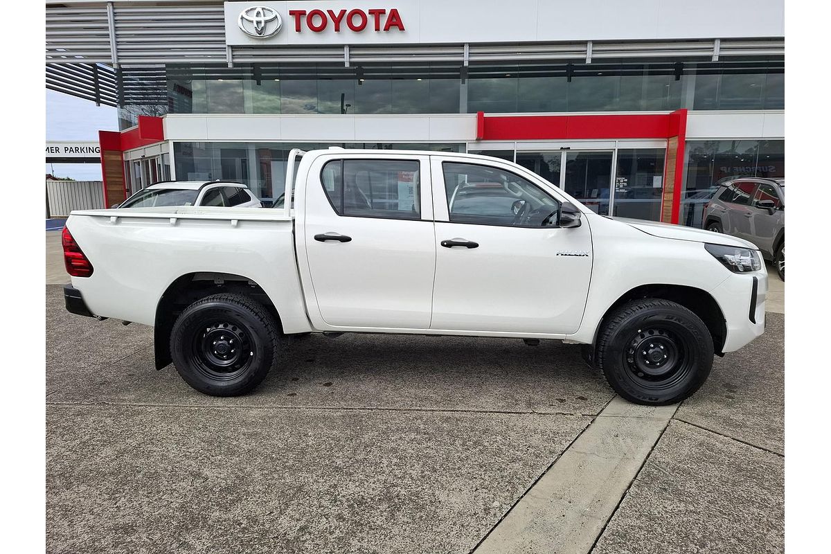 2024 Toyota Hilux Workmate GUN125R 4X4