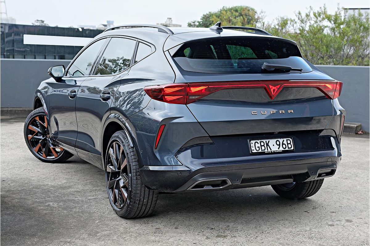 2025 CUPRA Formentor V KM
