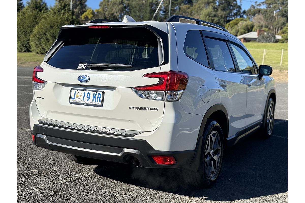 2020 Subaru Forester 2.5i S5