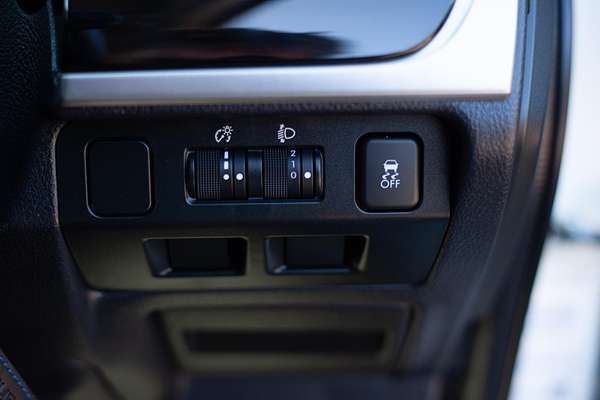 2016 Subaru Forester 2.5i-L S4 thumb-17