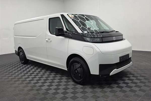 2026 Farizon SuperVan SWB Low Roof
