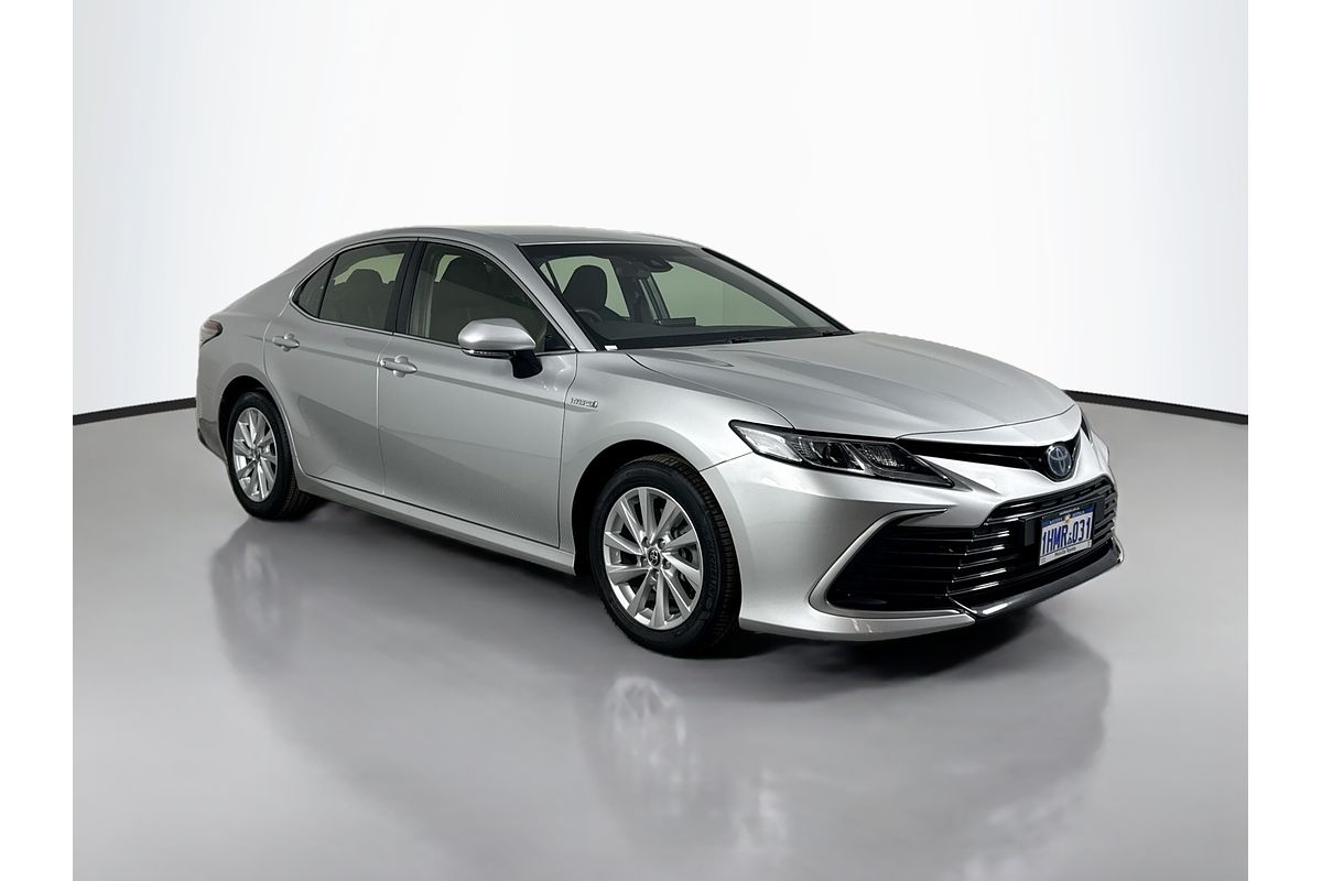 2021 Toyota Camry Ascent AXVH70R