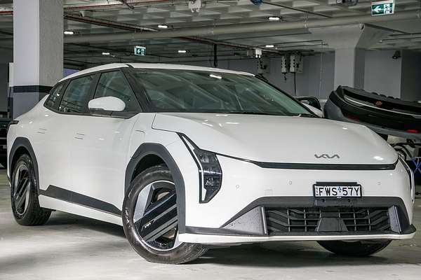 2025 Kia EV4 Air Standard Range CT