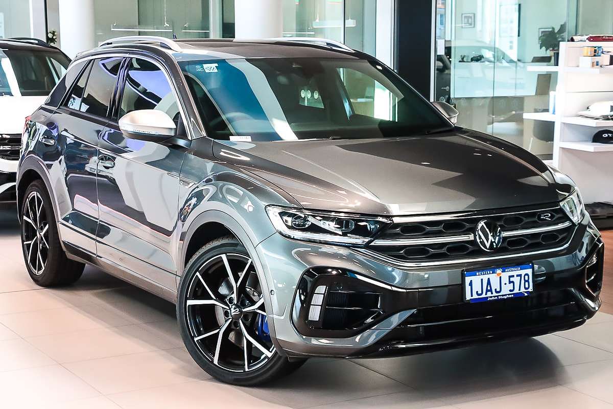 2025 Volkswagen T-Roc R D11