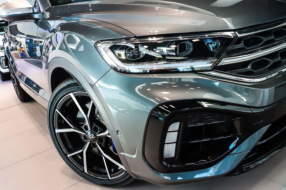 2025 Volkswagen T-Roc R D11