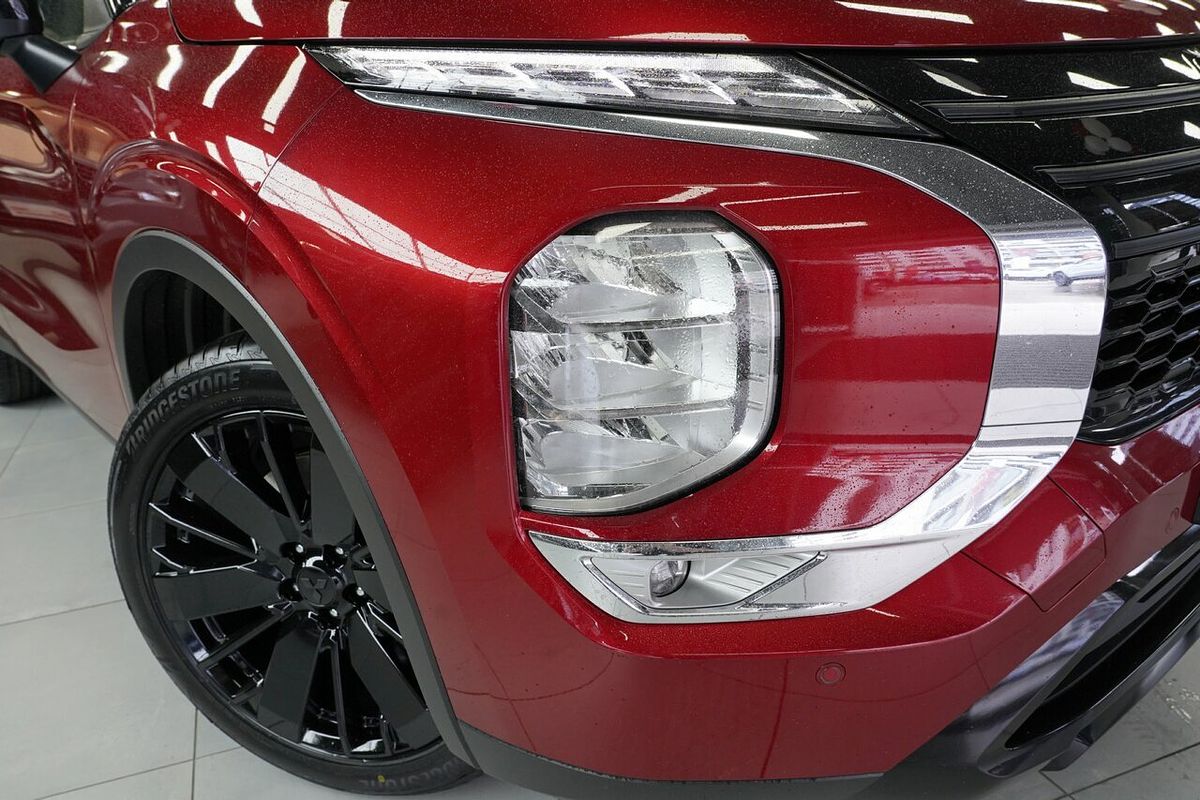 2026 Mitsubishi Outlander Black Edition ZM