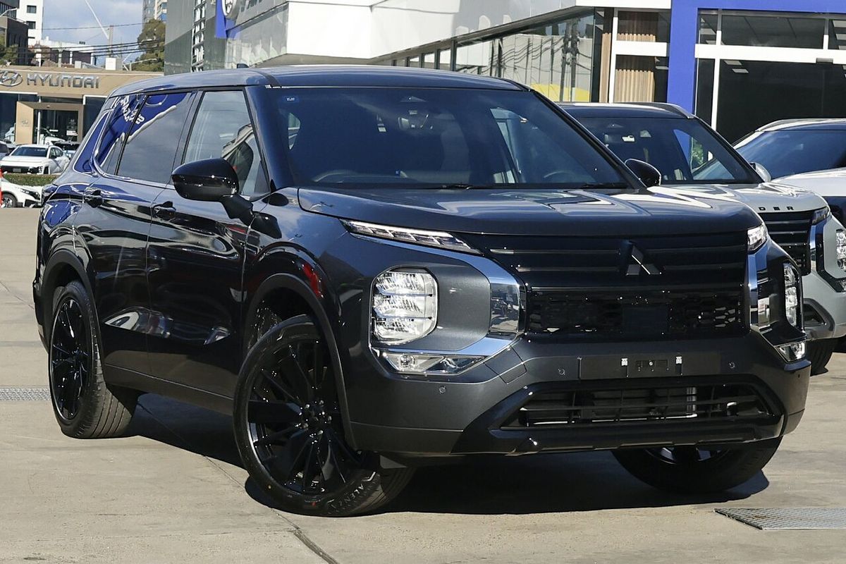 2026 Mitsubishi Outlander Black Edition ZM