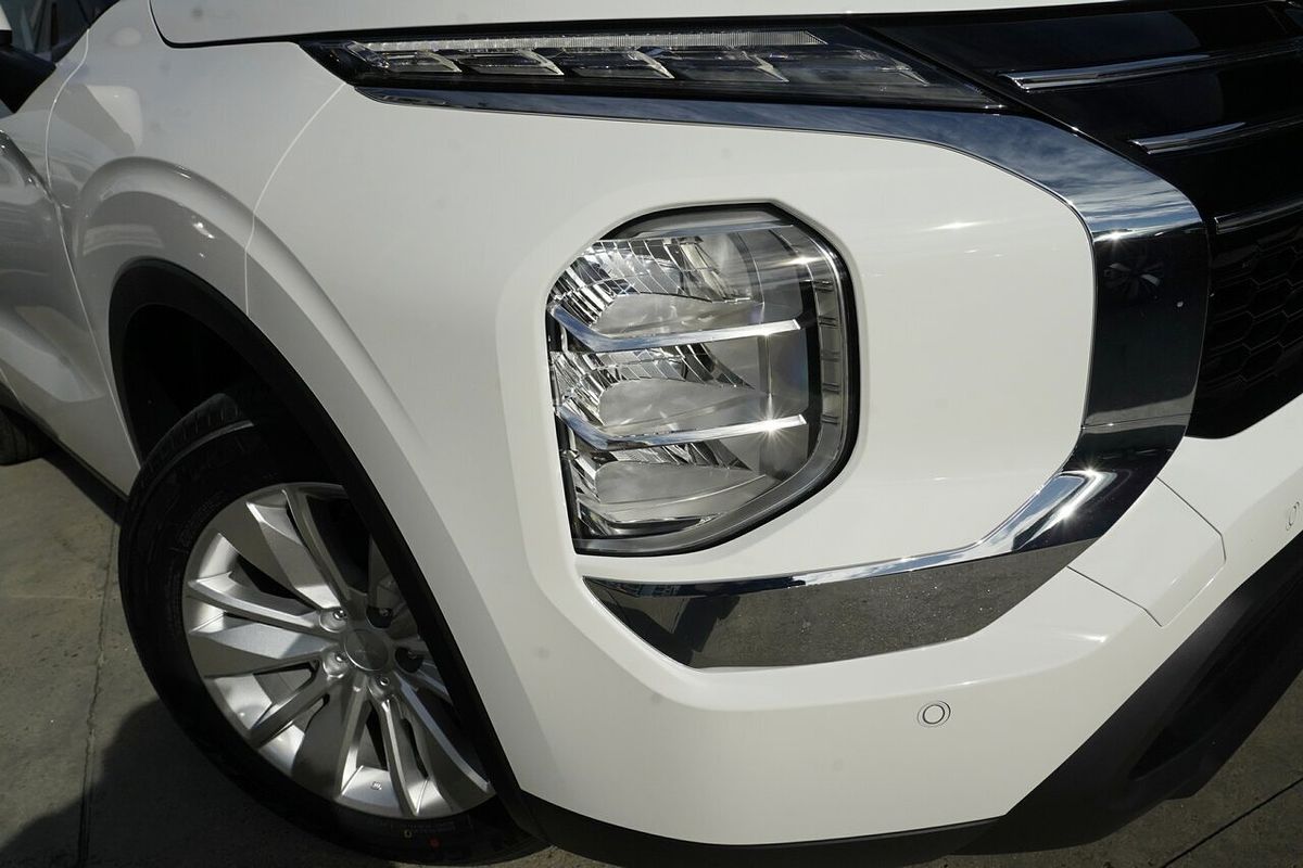 2026 Mitsubishi Outlander ES ZM
