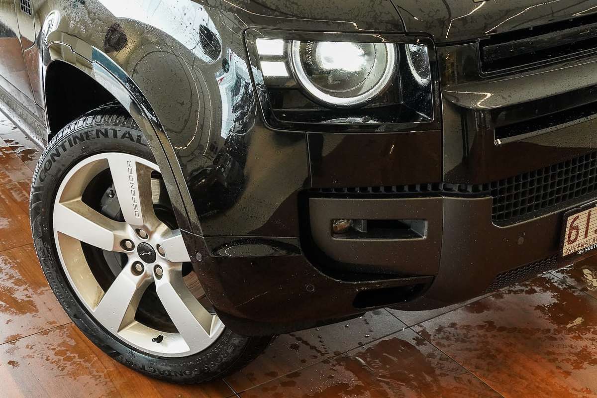 2025 Land Rover Discovery D350 S Series 5