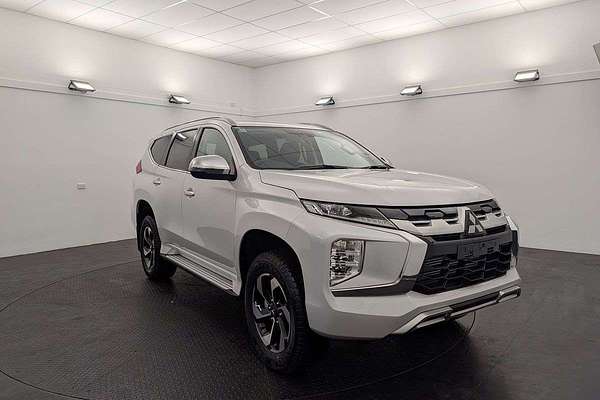 2025 Mitsubishi Pajero Sport GLS QG