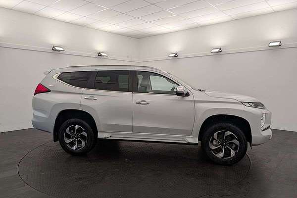 2025 Mitsubishi Pajero Sport GLS QG