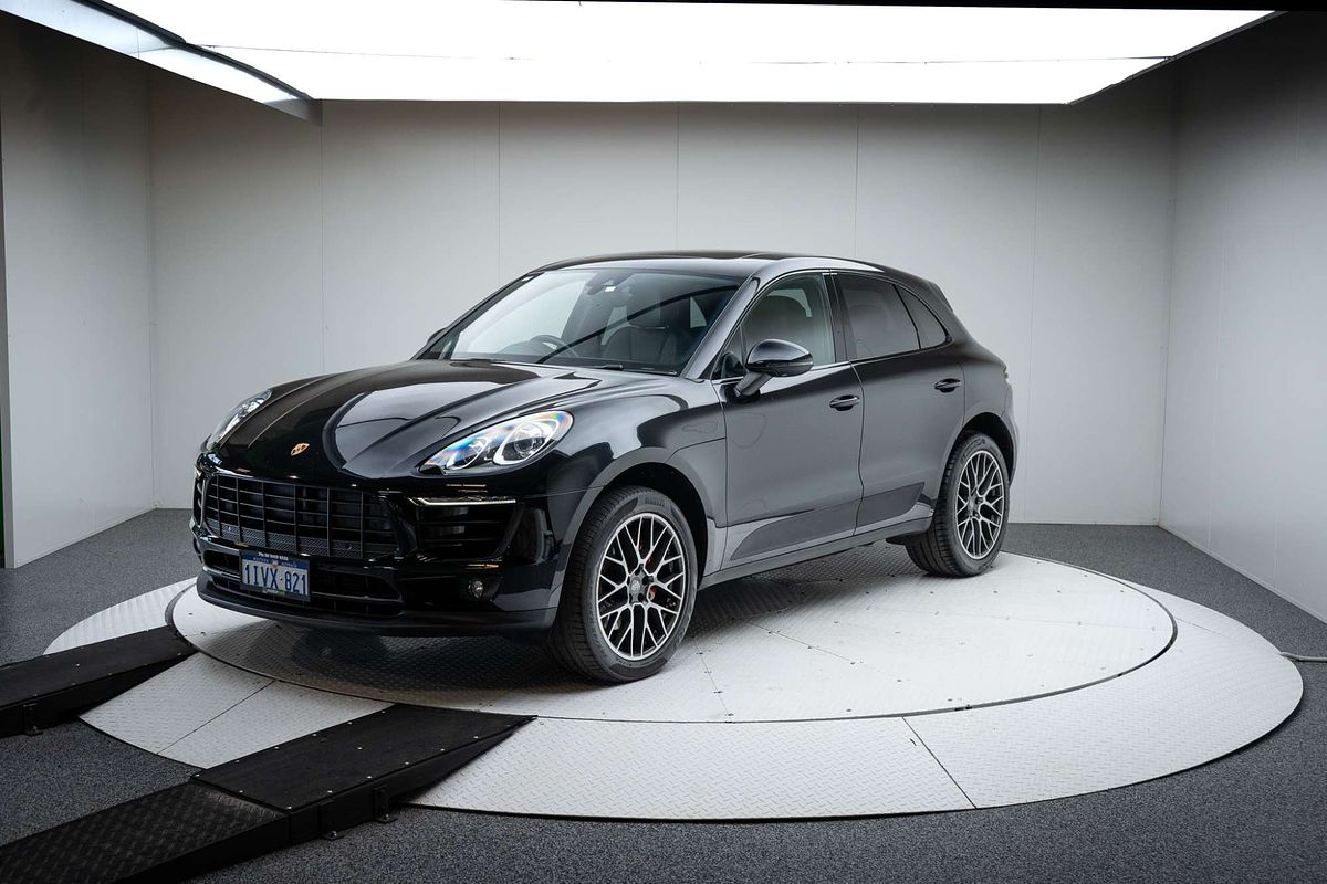 2018 Porsche Macan S 95B