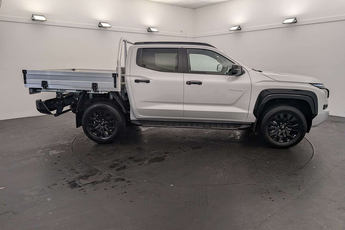 2025 Mitsubishi Triton GSR MV 4X4