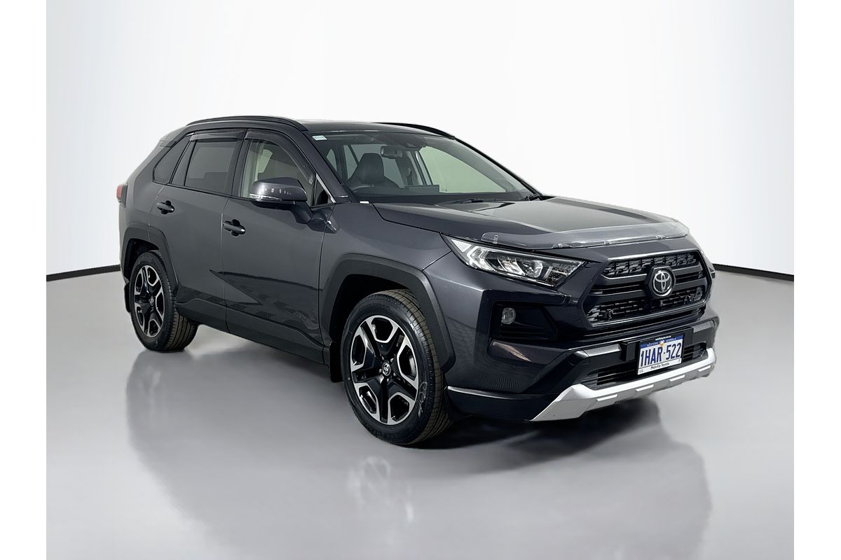 2020 Toyota RAV4 Edge AXAA54R