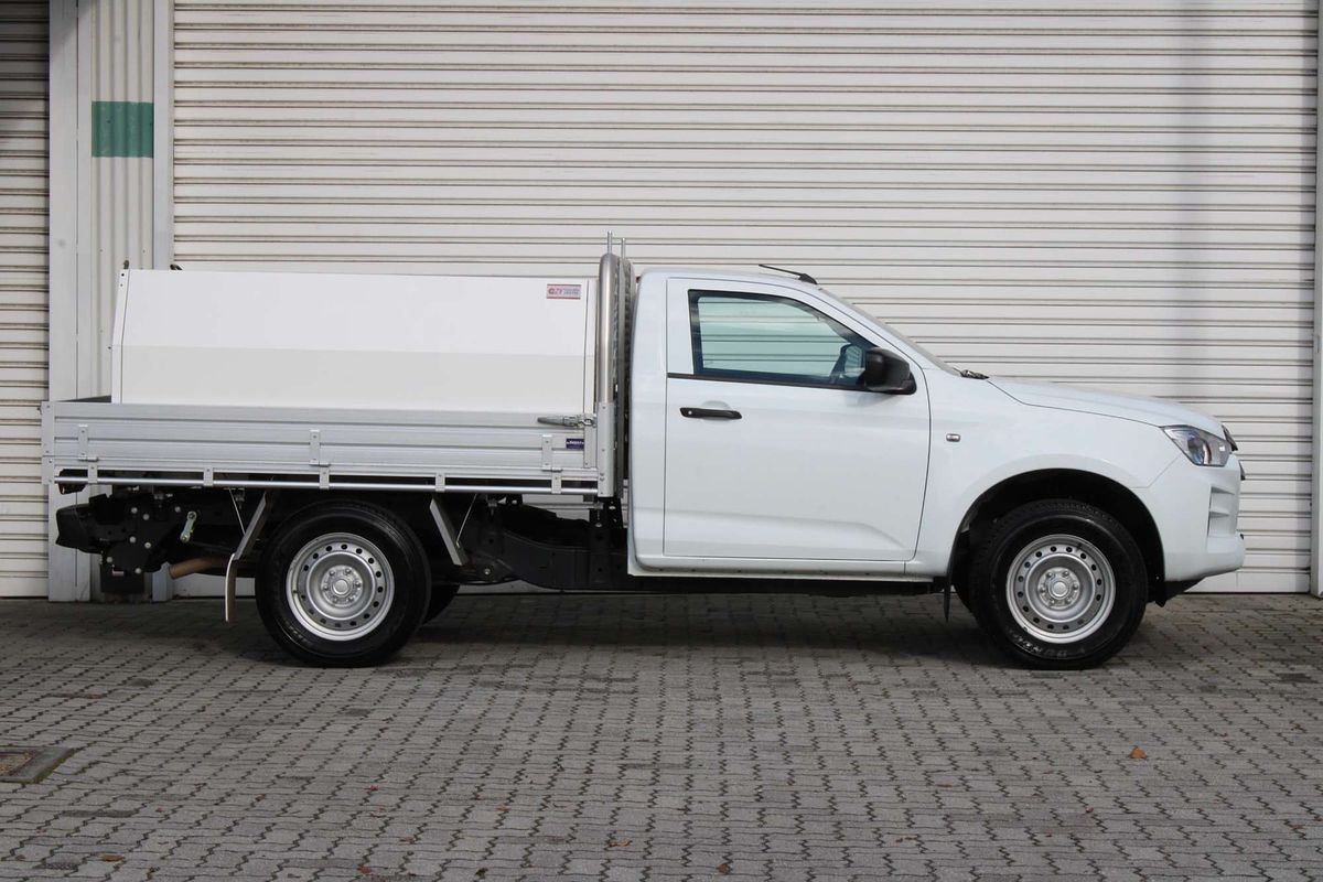 2024 Isuzu D-MAX SX 4X4