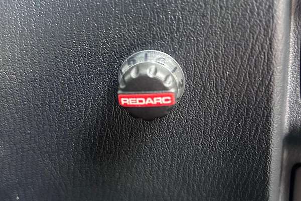 2018 Nissan Pathfinder ST-L R52 Series III thumb-29