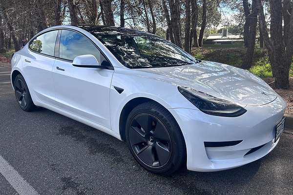 2023 Tesla Model 3 Rear-Wheel Drive