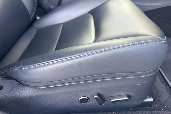 2023 Tesla Model 3 Rear-Wheel Drive thumb-29