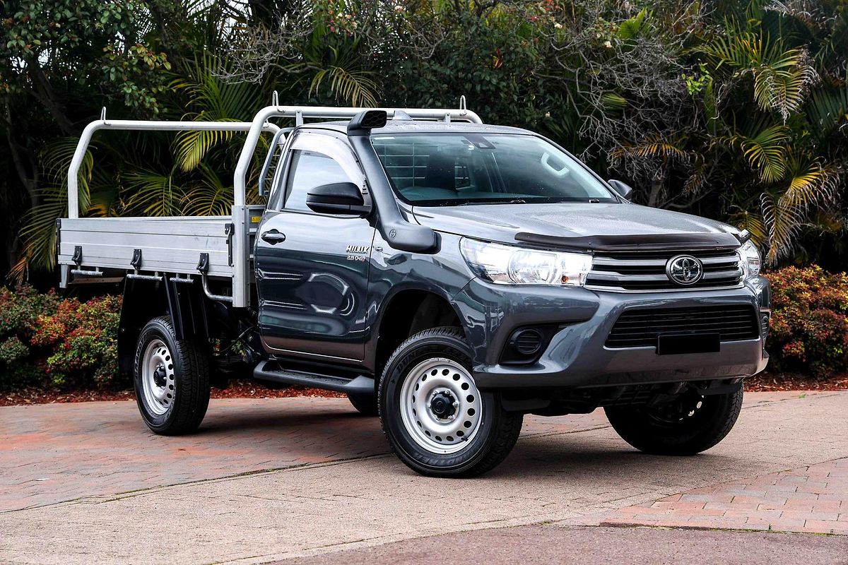 2024 Toyota Hilux SR GUN126R 4X4