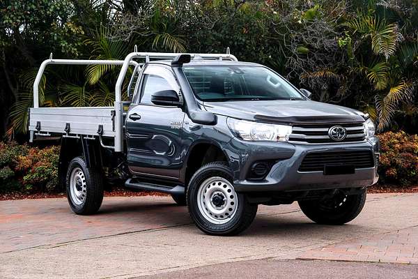 2024 Toyota Hilux SR GUN126R 4X4