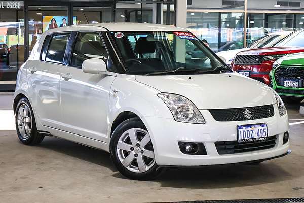 2009 Suzuki Swift S RS415