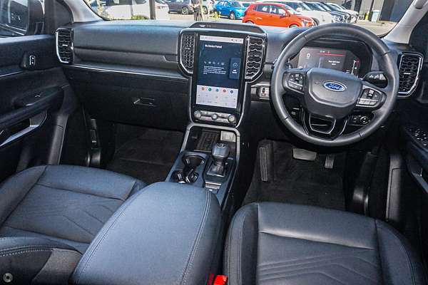 2024 Ford Everest Trend 2.0L thumb-3