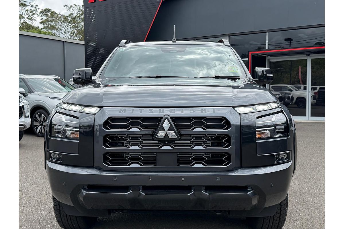 2026 Mitsubishi Triton GSR MV 4X4