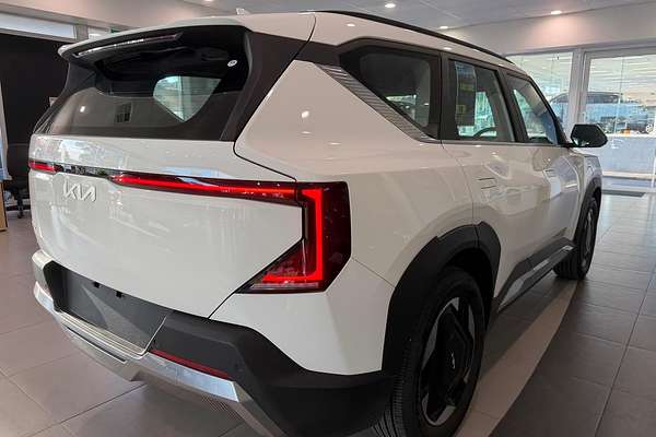 2024 Kia EV5 Air Standard Range OVc thumb-2