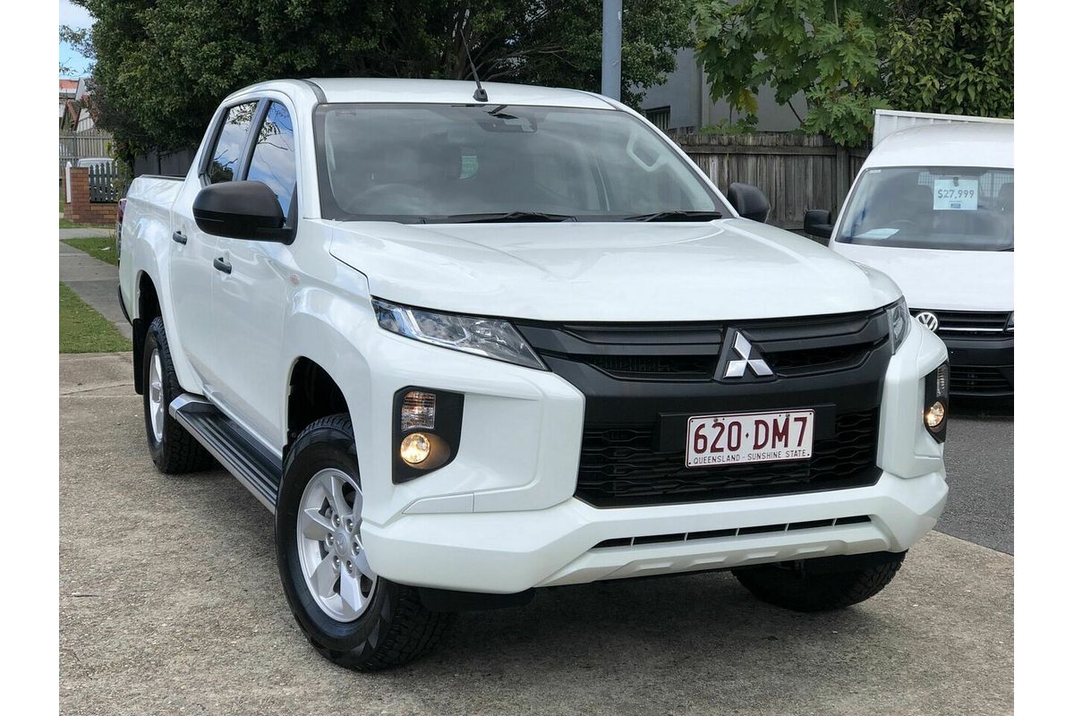 2021 Mitsubishi Triton GLX+ MR 4X4