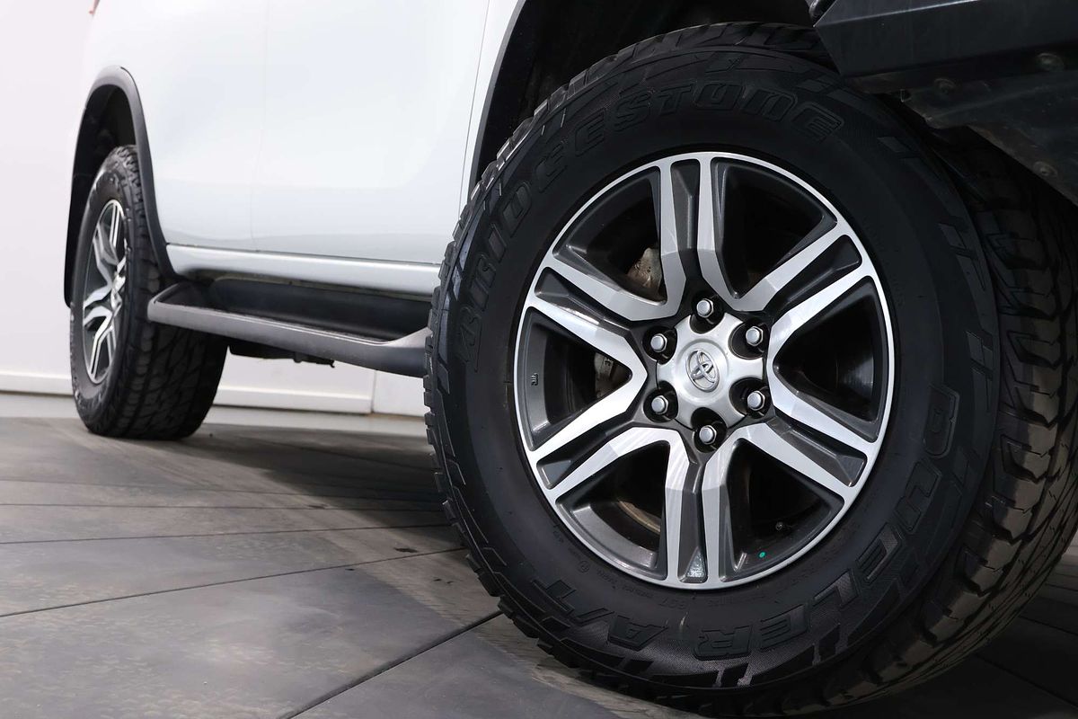 2022 Toyota Fortuner GX GUN156R