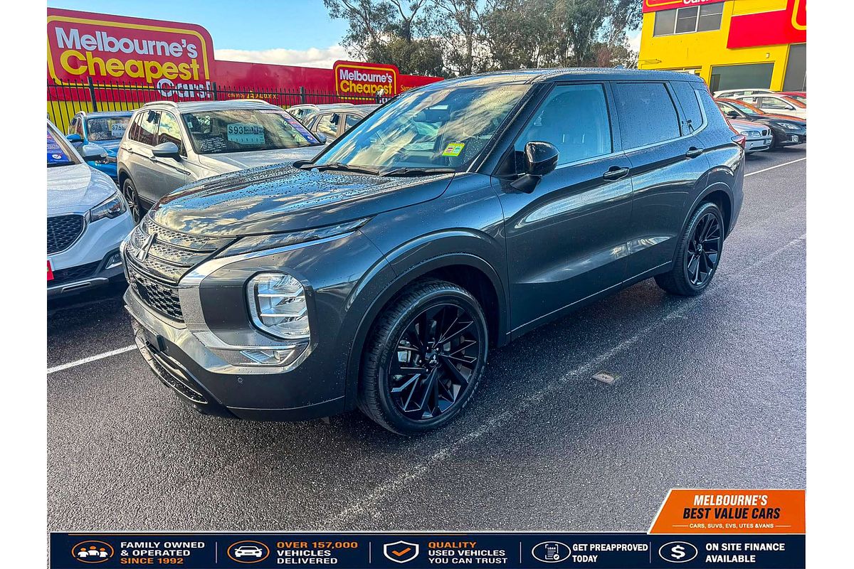 2023 Mitsubishi Outlander Black Edition ZM
