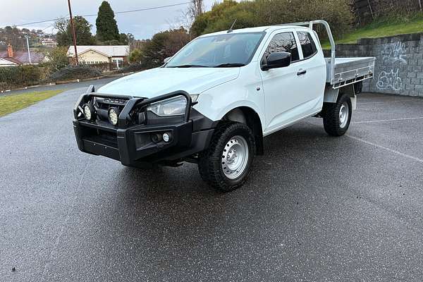 2022 Isuzu D-MAX SX 4X4