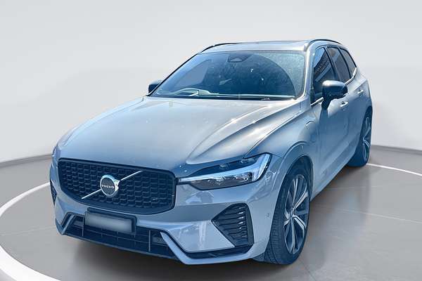2023 Volvo XC60 Recharge Ultimate T8 Plug-In Hybrid