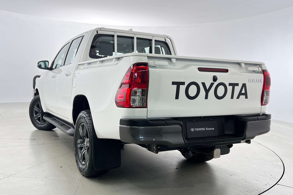 2023 Toyota Hilux SR GUN126R
