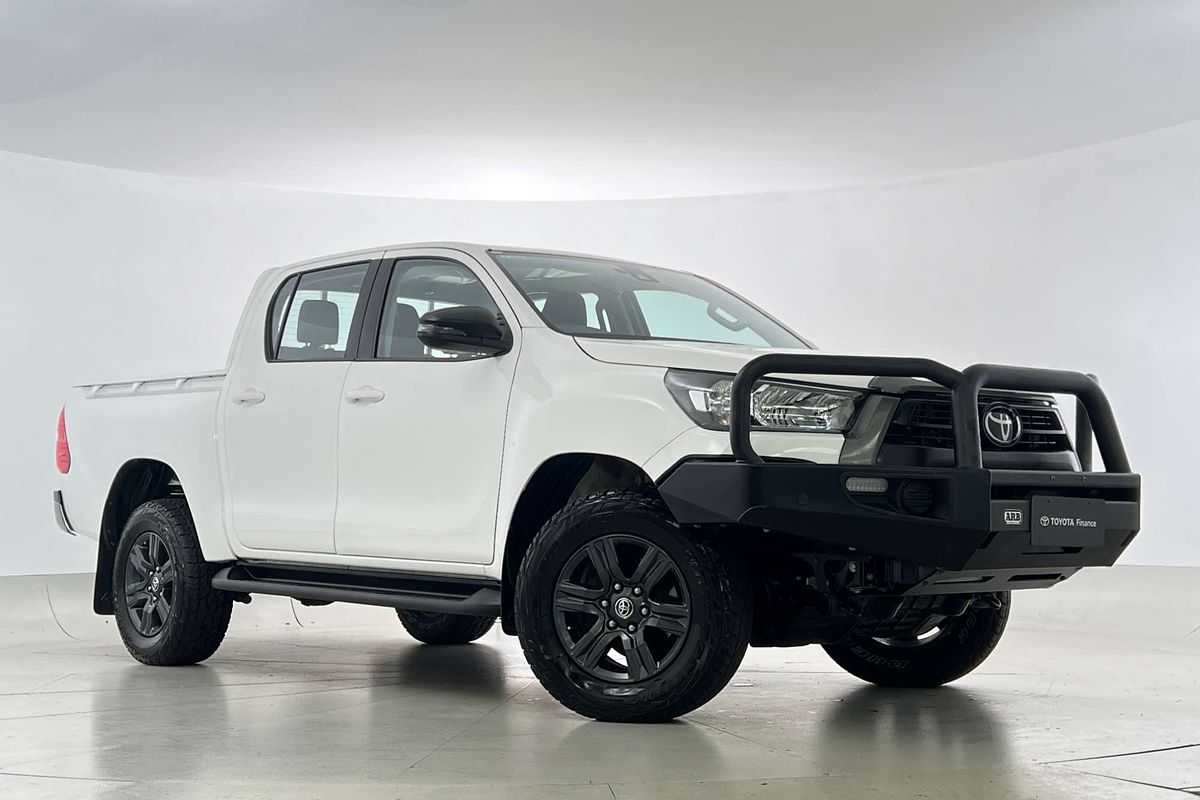 2023 Toyota Hilux SR GUN126R