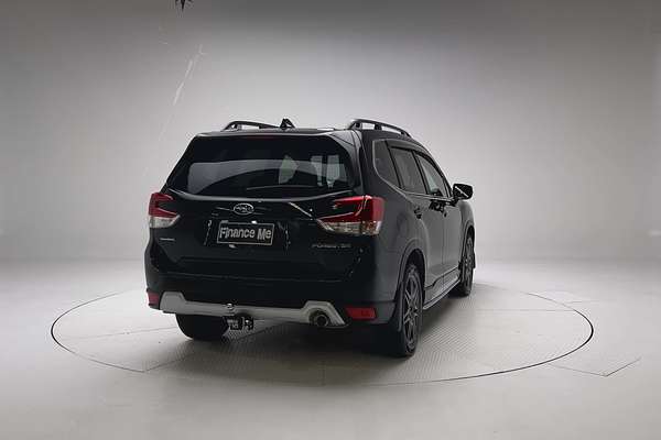 2018 Subaru Forester 2.5i-S S5 thumb-1